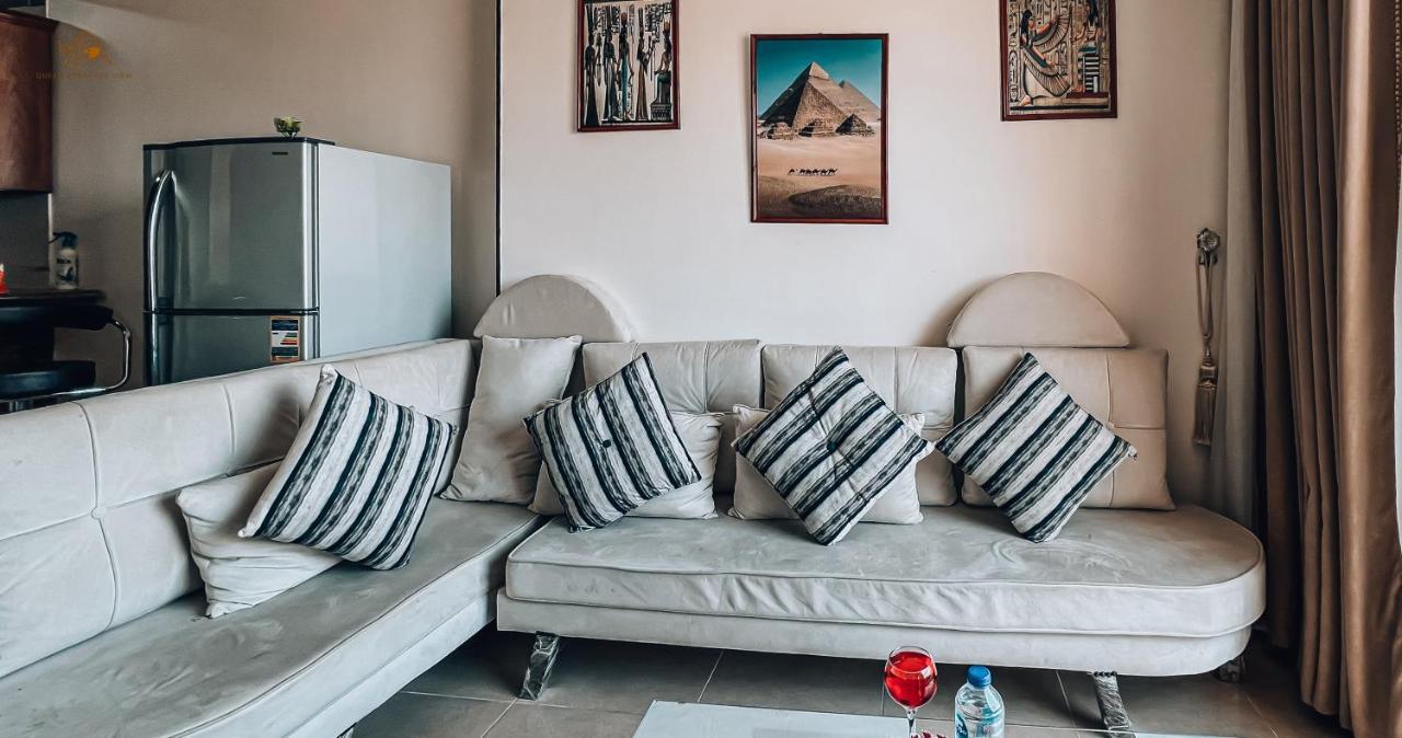 Queen Pyramids View , Appartement