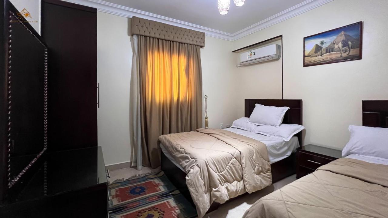 Appartement Queen Pyramids View ,